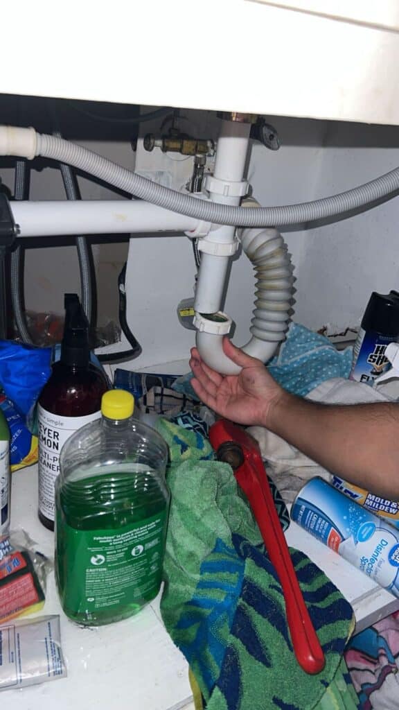 plumbing-inspection-under-sink-jacksonville-fl
